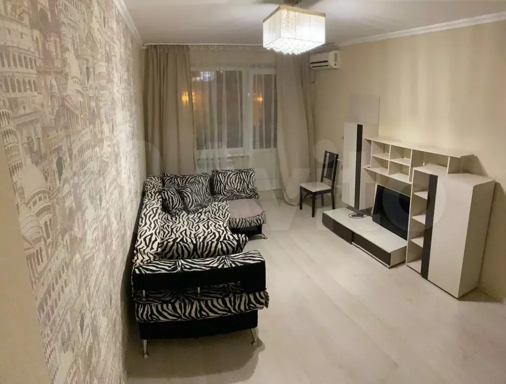 3-к. квартира, 85 м, 5/18 эт. - Фото 1
