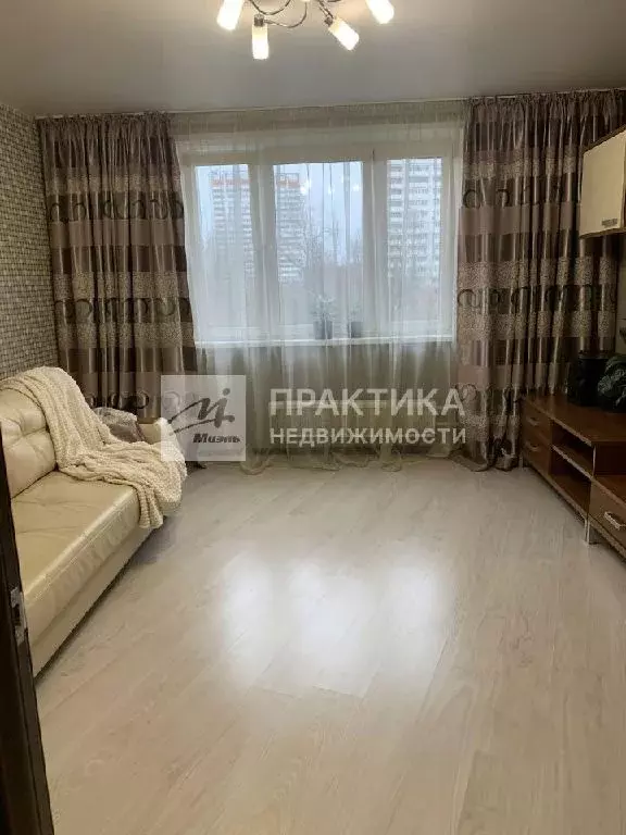 Продается 4-комнатная квартира - Фото 2