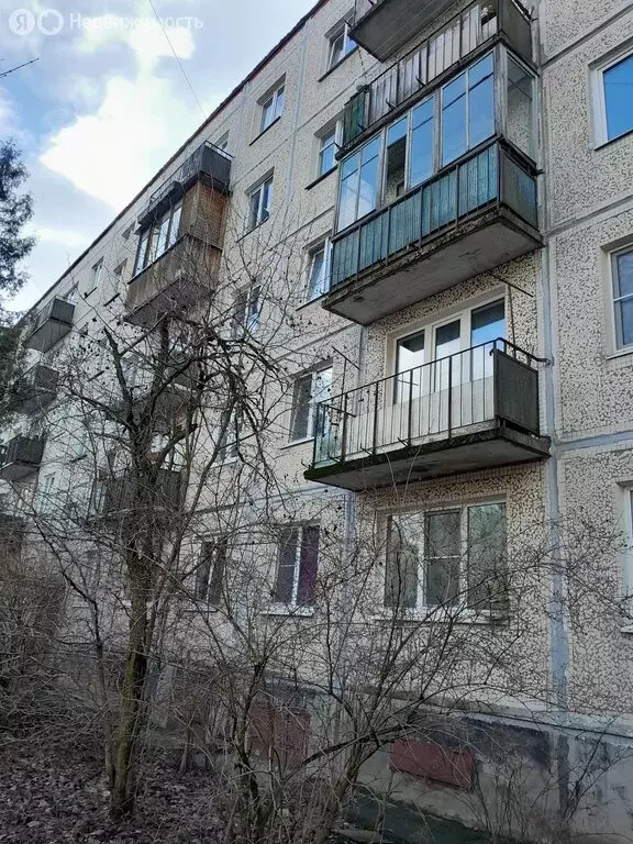 3-комнатная квартира: Гатчина, улица Крупской, 7 (56 м) - Фото 1