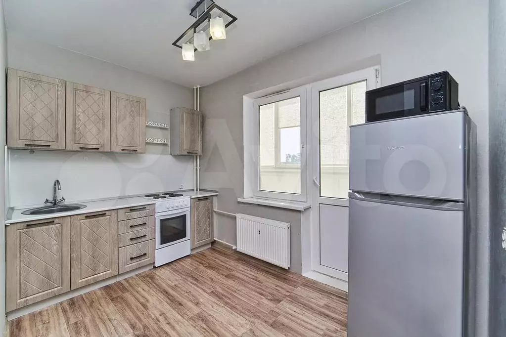 1-к. квартира, 40 м, 1/16 эт. - Фото 1