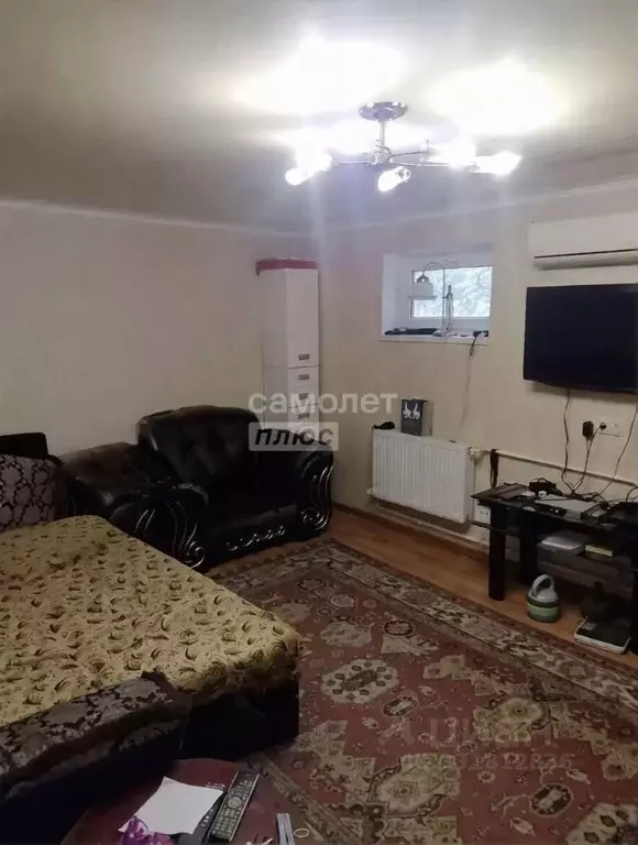 Дом в Краснодарский край, Крымск Батальонная ул. (90 м) - Фото 1
