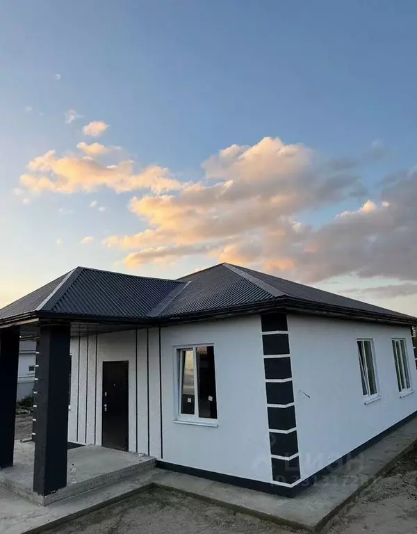 Дом в Краснодарский край, Темрюк ул. Горького, 46 (97 м) - Фото 2