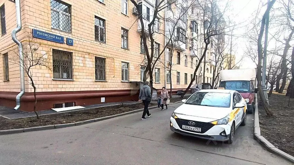 Помещение свободного назначения в Москва ул. Рогожский Вал, 17 (57 м) - Фото 1