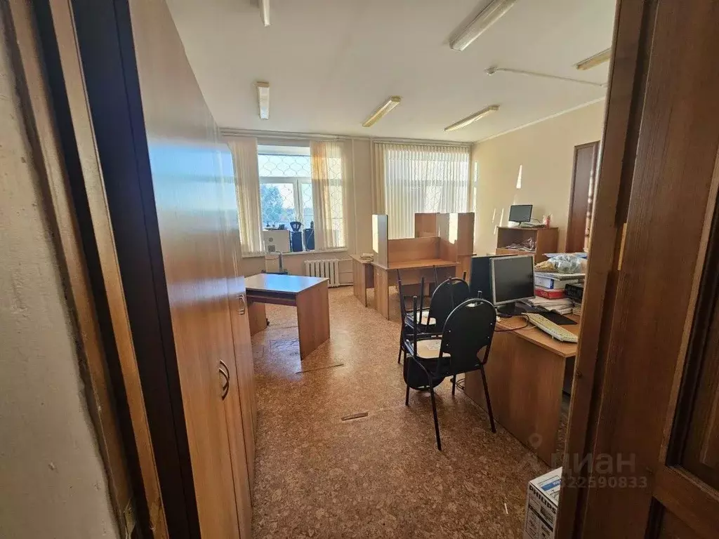 Офис в Новгородская область, Великий Новгород ул. Германа (30 м) - Фото 2