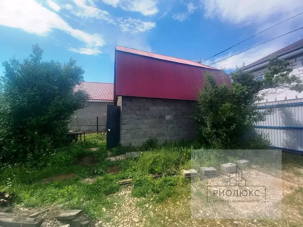 Дом в Челябинская область, Магнитогорск пл. Народных Гуляний (24 м) - Фото 1