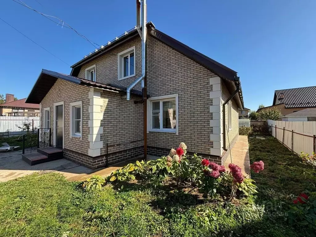 Дом в Московская область, Можайск ул. Жукова (220 м) - Фото 1