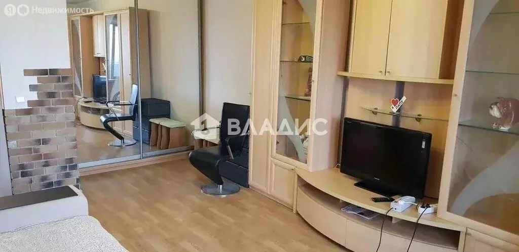 1-комнатная квартира: Кронштадт, улица Гидростроителей, 10 (33 м) - Фото 1