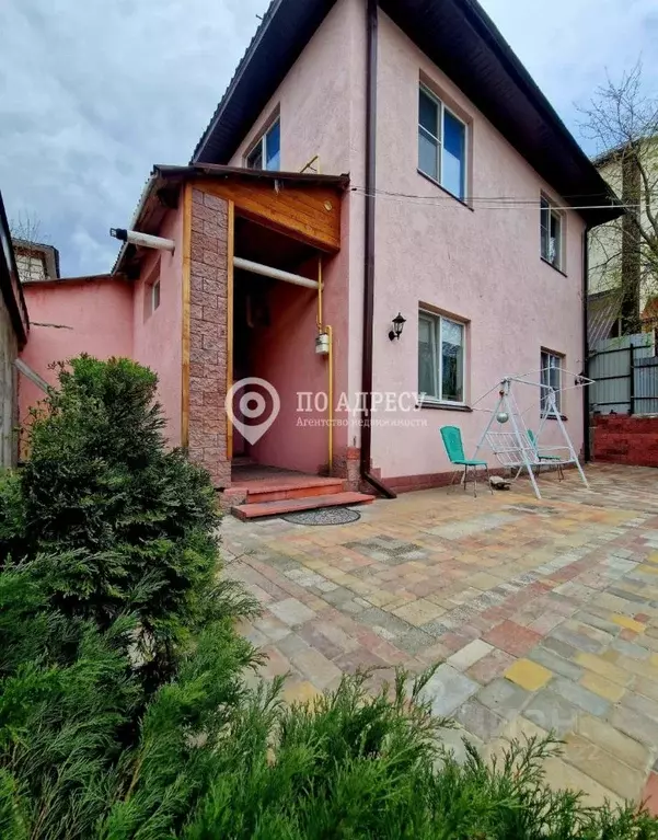 Дом в Саратовская область, Саратов ул. Имени Т.С. Хвесина, 47 (143 м) - Фото 0