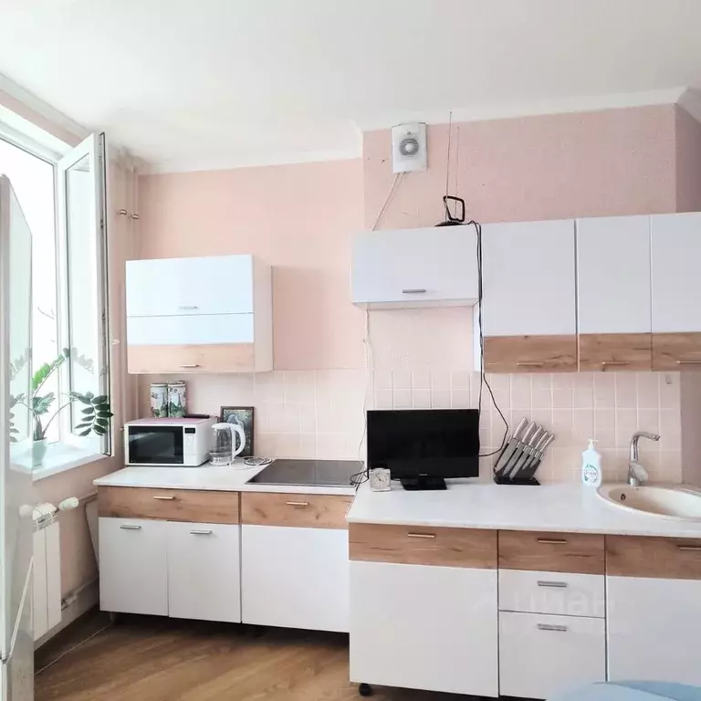 2-к кв. Белгородская область, Белгород ул. Белгородского полка, 62 ... - Фото 1