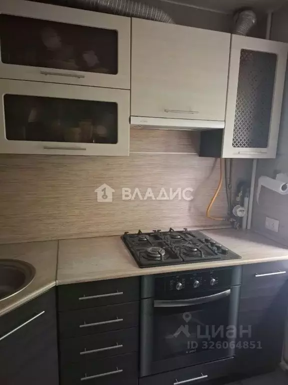 1-к кв. Белгородская область, Шебекино ул. Матросова, 5 (28.7 м) - Фото 1