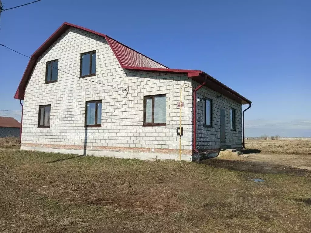 Дом в Тюменская область, Ялуторовский район, с. Хохлово ул. Мира (176 ... - Фото 1
