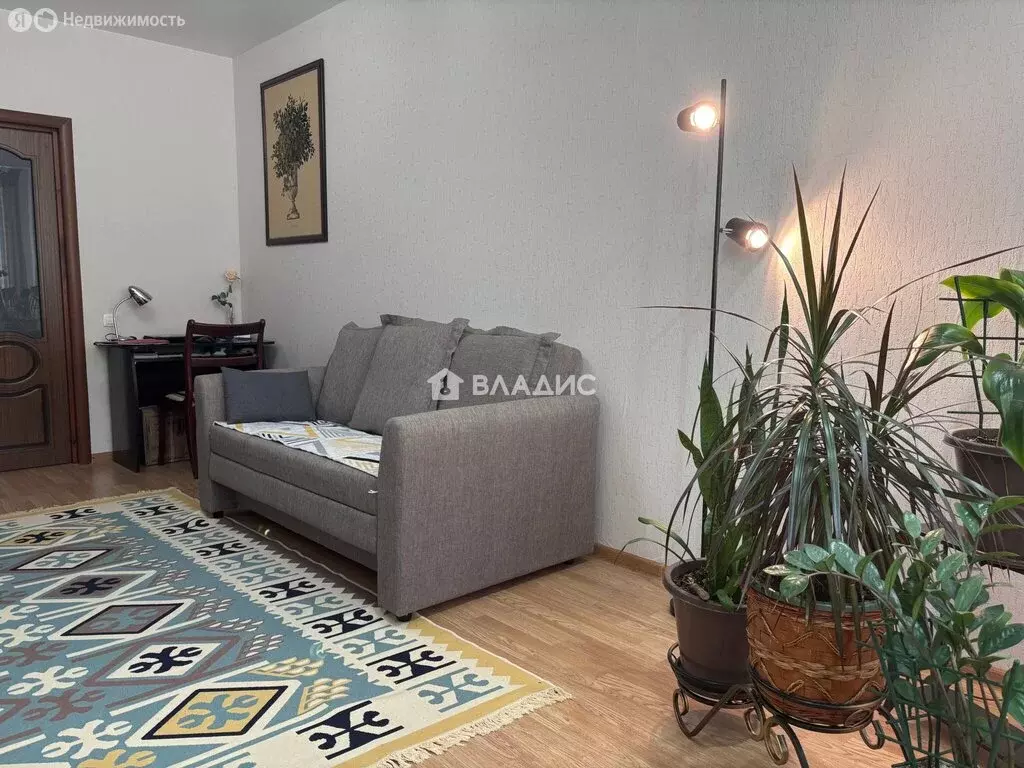 2-комнатная квартира: Белгород, улица 5 Августа, 31 (87 м) - Фото 2