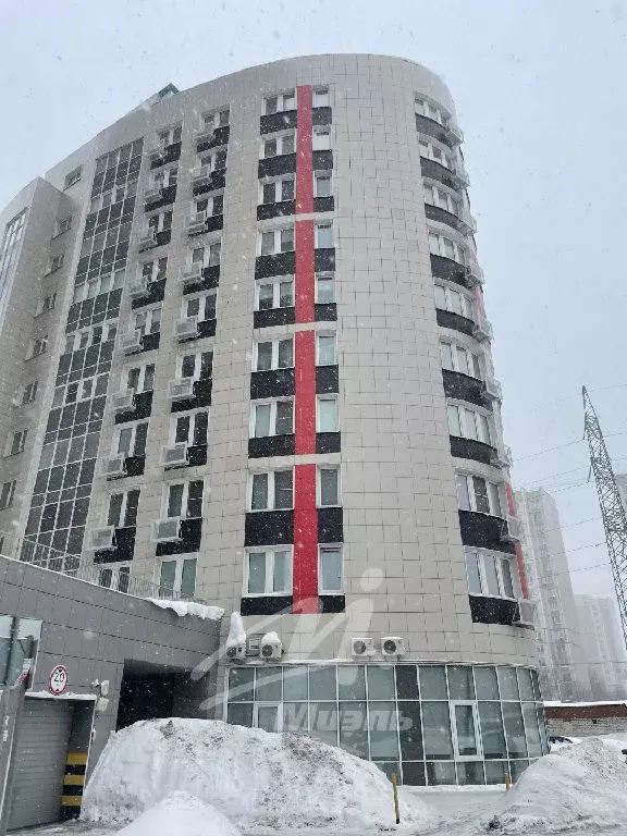 Продается 3-комнатная квартира - Фото 1