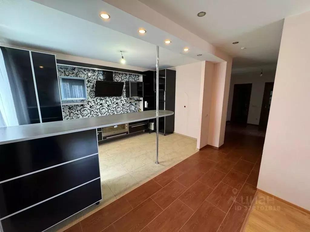 3-к кв. Челябинская область, Миасс ул. Богдана Хмельницкого, 62к3 ... - Фото 0