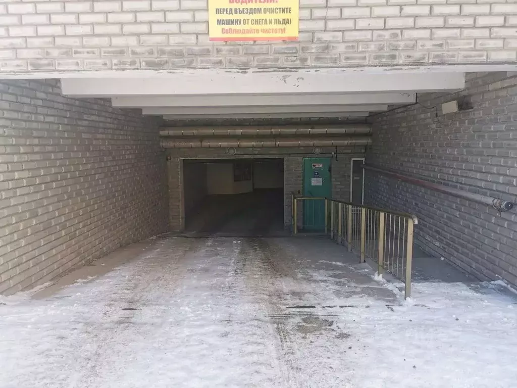 Гараж в Коми, Сыктывкар ул. Свободы, 17 (22 м) - Фото 1