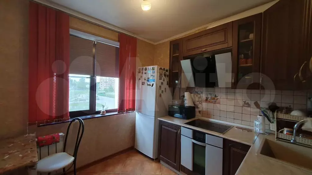 Комната 12 м в 2-к., 2/14 эт. - Фото 0