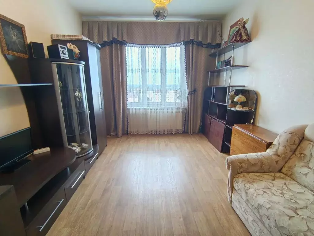 3-к кв. Ленинградская область, Выборг ул. Травяная, 13 (77.6 м) - Фото 1