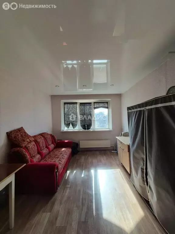 1к в 4-комнатной квартире (13.7 м) - Фото 1