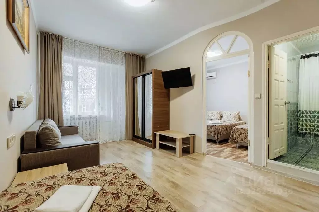 Комната Краснодарский край, Сочи Адлер жилрайон, ул. Лазурная, 20 - Фото 2