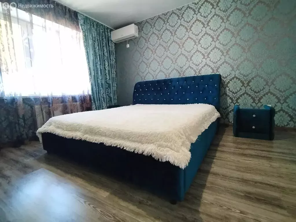 2-комнатная квартира: Краснодар, улица им. Героя Яцкова И.В., 17 ... - Фото 0