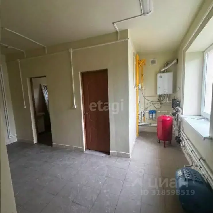 Помещение свободного назначения в Свердловская область, Верхняя Тура ... - Фото 1