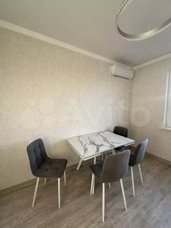 2-к. квартира, 60 м, 6/12 эт. - Фото 1