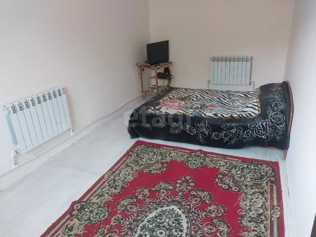 Дом в Саха (Якутия), Якутск Хатын-Юряхское ш., Л-2 (212 м) - Фото 0
