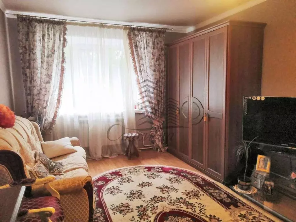 1-к кв. Белгородская область, Старый Оскол Южный мкр, 5 (45.0 м) - Фото 2