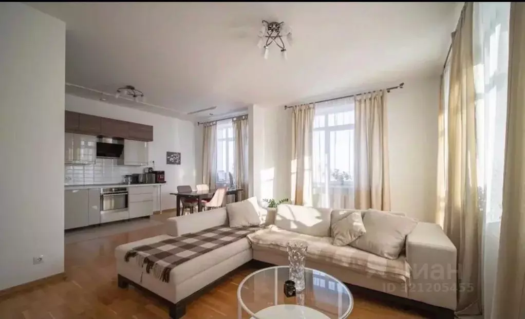 2-к кв. Татарстан, Казань ул. Николая Ершова, 57г (86.0 м) - Фото 0