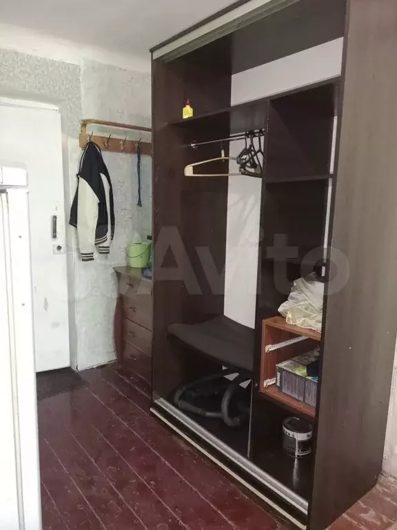 Комната 12 м в 4-к., 2/4 эт. - Фото 1