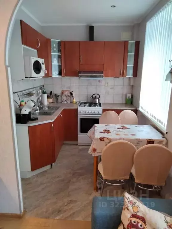 2-к кв. Ленинградская область, Выборг просп. Ленина, 32 (56.0 м) - Фото 1