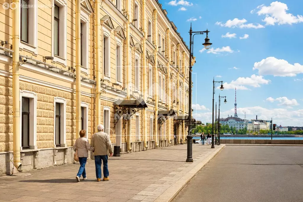 Помещение свободного назначения (240 м) - Фото 1
