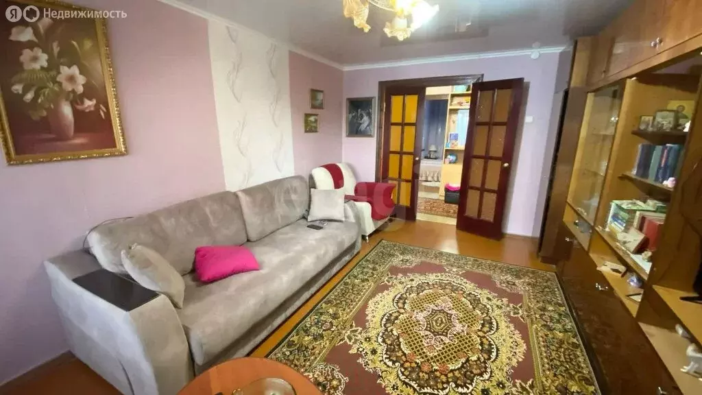 3-комнатная квартира: посёлок городского типа Ветлужский, улица ... - Фото 1