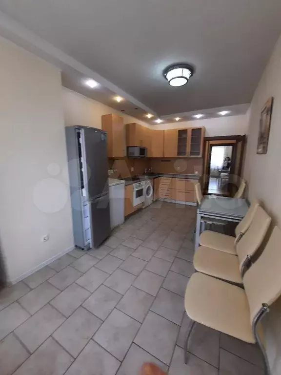2-к. квартира, 60 м, 4/16 эт. - Фото 1