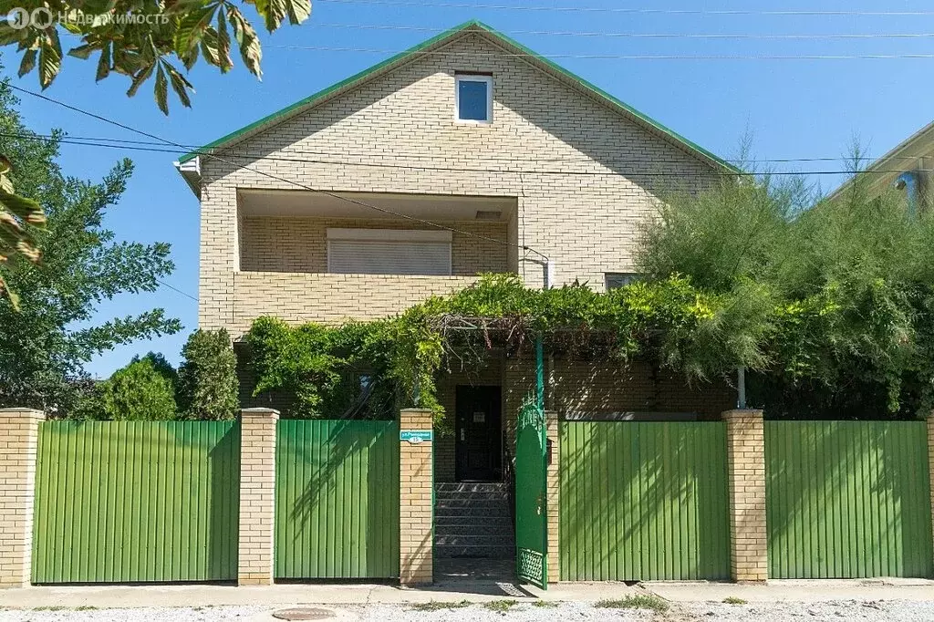 Дом в село Сукко, Курортная улица (232 м) - Фото 1