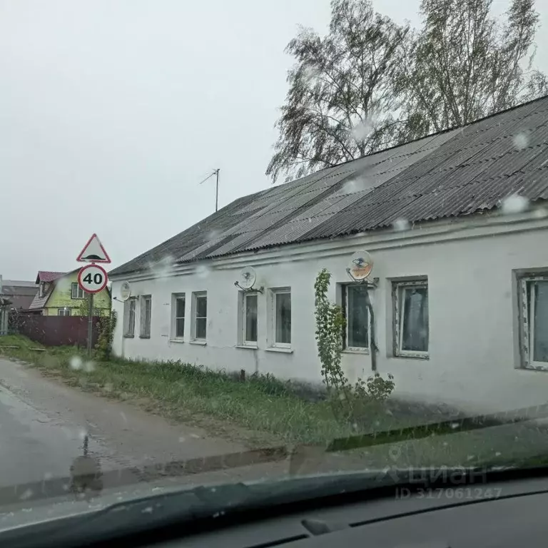 2-к кв. Тверская область, Конаково Белавинская ул., 19 (60.0 м) - Фото 0