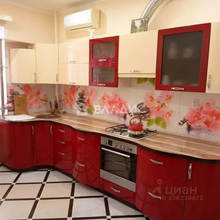 2-к кв. Саратовская область, Балаково Вольская ул., 1Б (80.0 м) - Фото 1