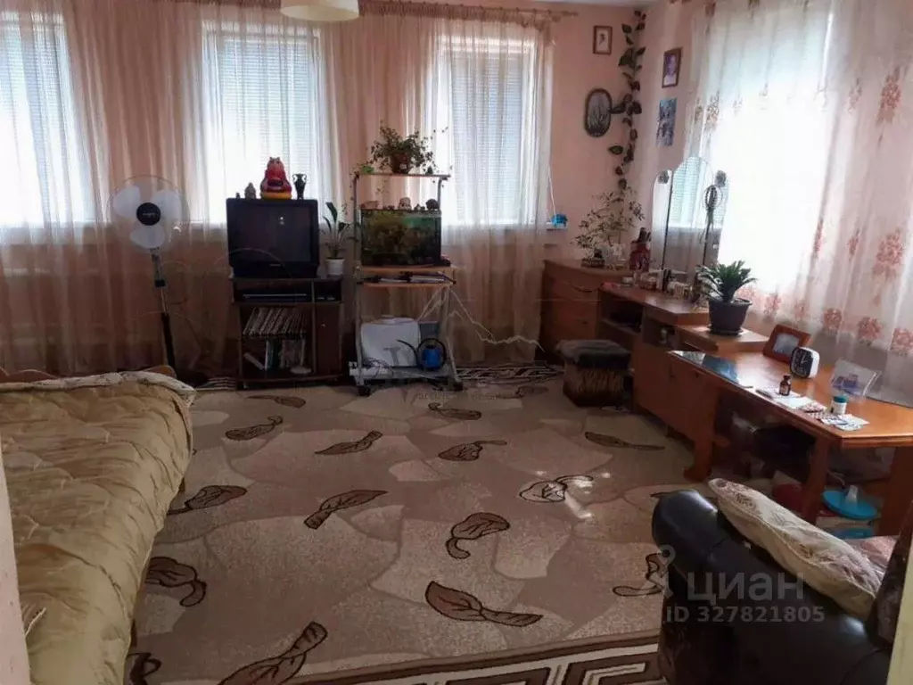 Дом в Белгородская область, Старооскольский городской округ, с. ... - Фото 1