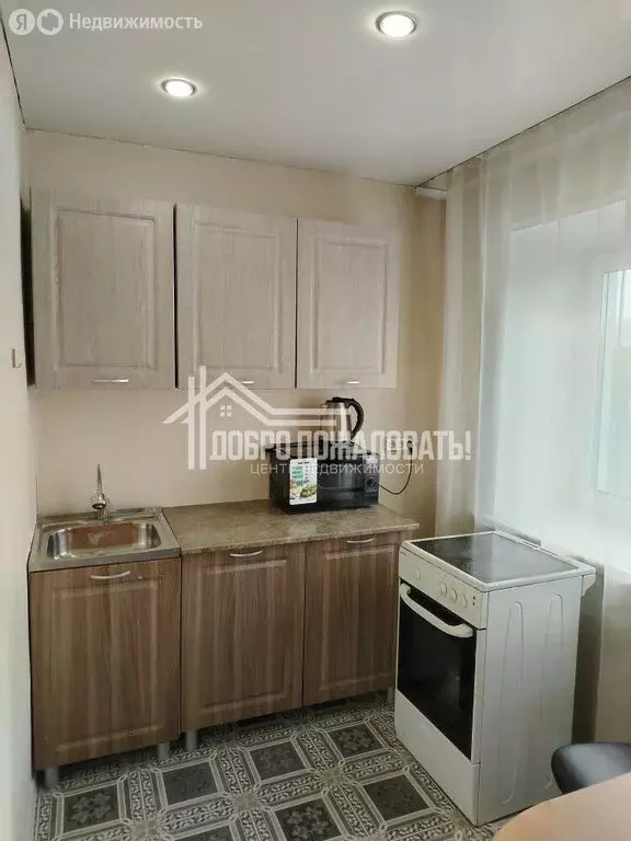 2-комнатная квартира: Абакан, улица Ленинского Комсомола, 9 (39.6 м) - Фото 1