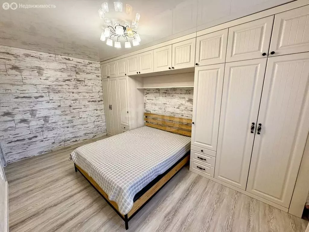 3-комнатная квартира: Астрахань, Звёздная улица, 63 (82.5 м) - Фото 2