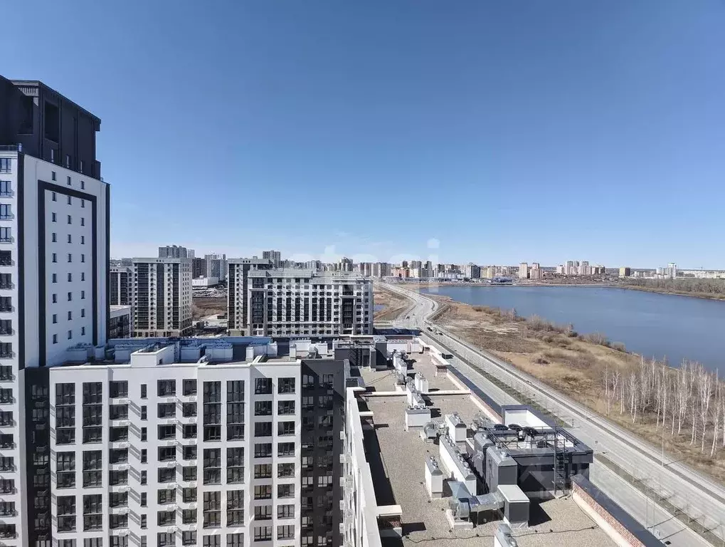 2-к кв. Тюменская область, Тюмень ул. Разведчика Кузнецова, 16 (67.0 ... - Фото 1