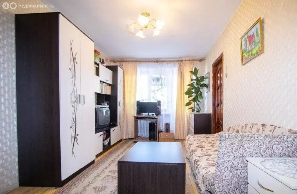 2-комнатная квартира: Тула, улица Софьи Перовской, 22 (42 м) - Фото 0