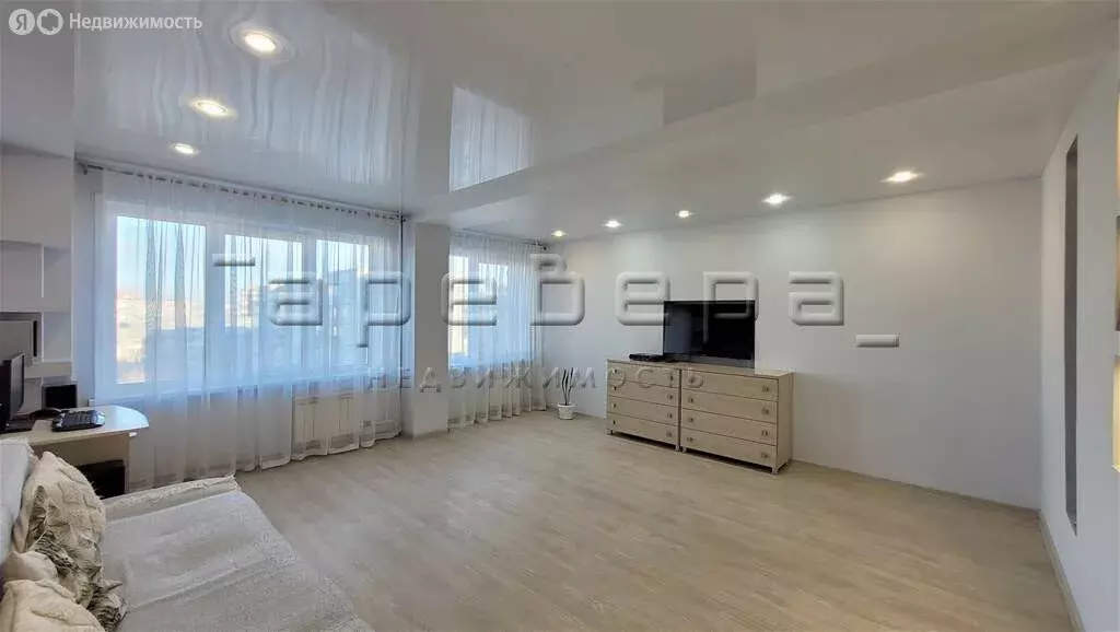 3-комнатная квартира: Красноярск, улица Щорса, 50 (79 м) - Фото 1