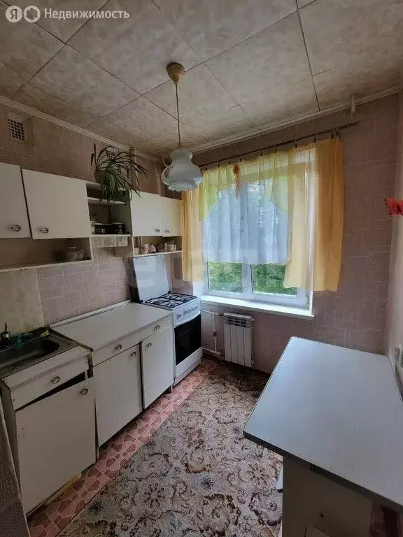 2-комнатная квартира: Златоуст, квартал Северо-Запад, 1-й квартал, 16 ... - Фото 2