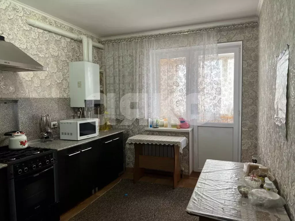 2-к кв. Краснодарский край, Горячий Ключ ул. Кириченко, 11А (59.9 м) - Фото 1