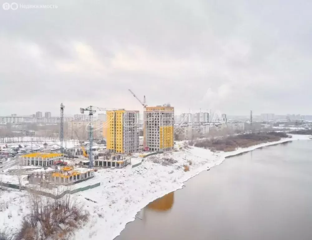 2-комнатная квартира: Тюмень, улица Судостроителей, 42 (63.84 м) - Фото 0