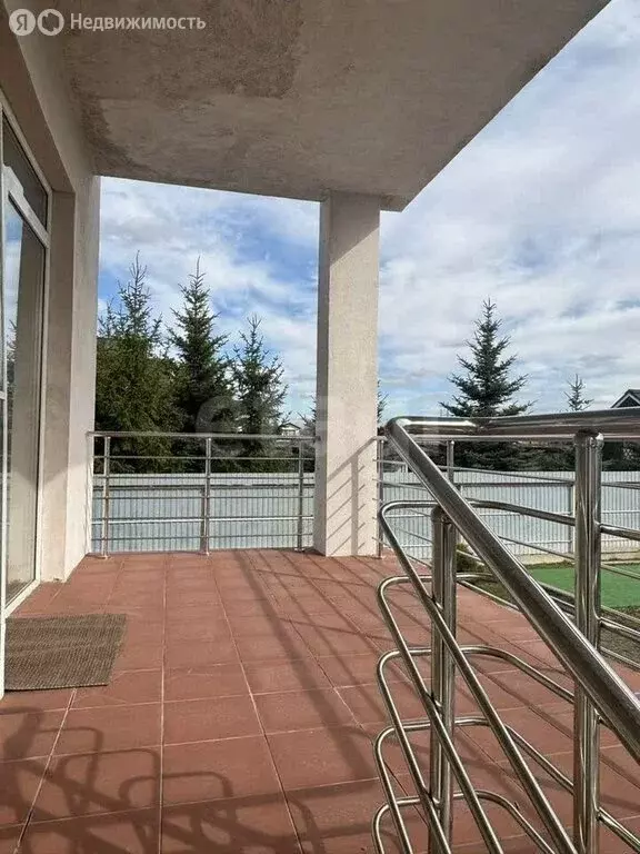 Дом в село Малая Царевщина, Атаманская улица (285 м) - Фото 0