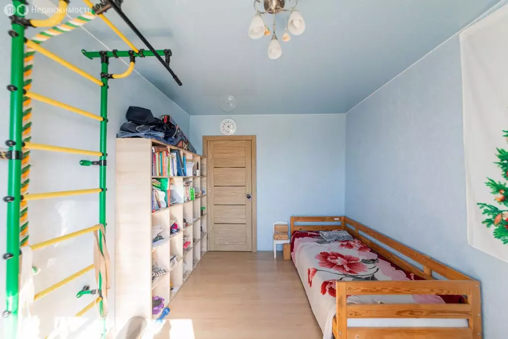 3-комнатная квартира: Екатеринбург, Родонитовая улица, 26 (64 м) - Фото 1