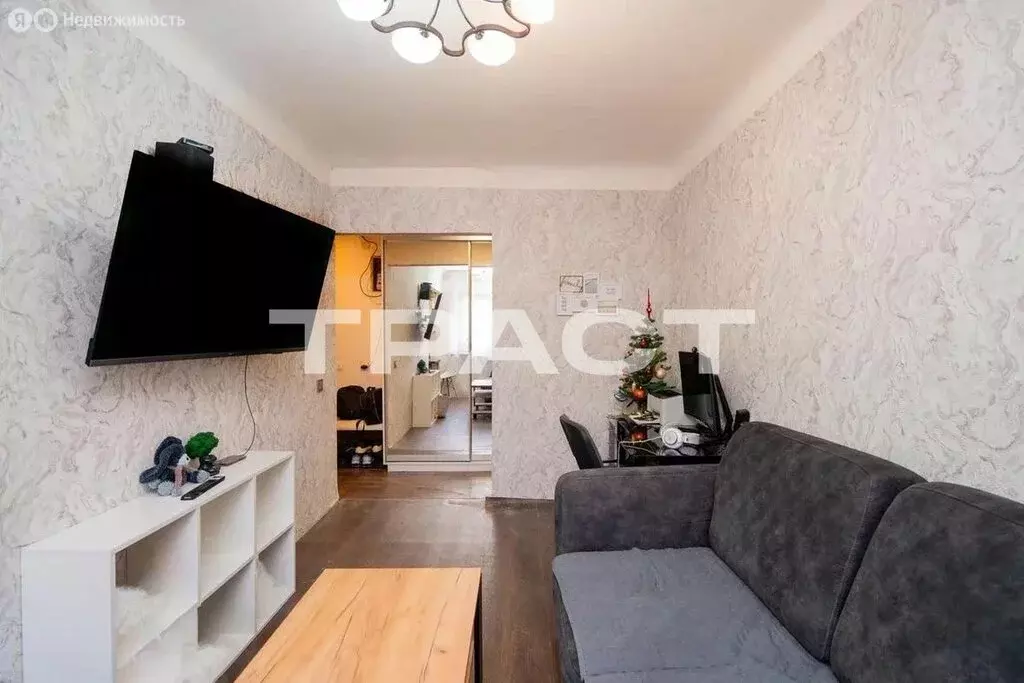 3-комнатная квартира: Воронеж, Кольцовская улица, 17 (54 м) - Фото 1