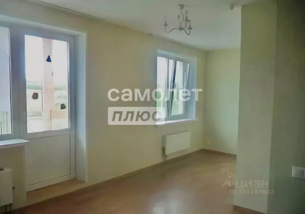 Студия Волгоградская область, Волгоград ул. Быстрова, 92 (28.3 м) - Фото 1